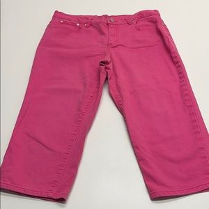 $5.95 Shipping!  Hot Pink Chaps Capri Jeans Size 12